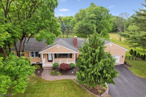 394 Readington Rd, Readington Twp, NJ 08889