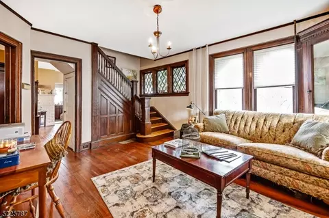 2489 Main St, Lawrence Township, NJ 08648