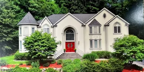 326 Rock Ridge Ct, Franklin Lakes, NJ 07417