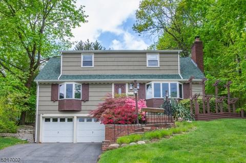 85 Mountain Ave, Caldwell, NJ 07006