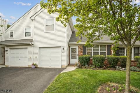 214 Coldspring Ct, Somerset, NJ 08873