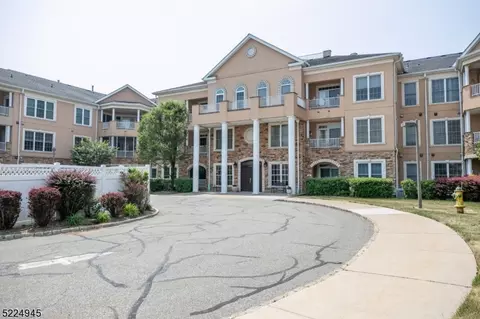 3105 Franklin Ln, Rockaway, NJ 07866