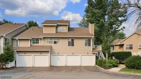 1 Stevens Ct, Bedminster, NJ 07921 photo 2