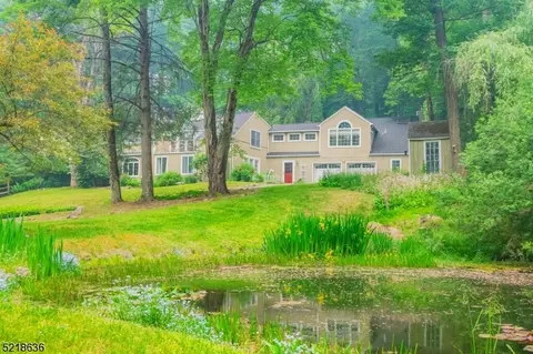 30 Stephens Mill Rd, Hackettstown, NJ 07840