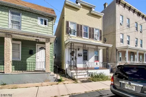 266 Davidson Ave, Perth Amboy, NJ 08861