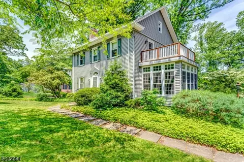 79 Mine Mount Rd, Bernardsville, NJ 07924