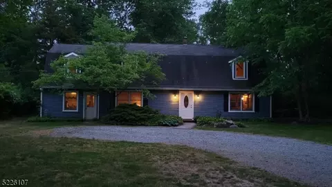 222 Pine St, Hackettstown, NJ 07840