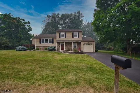 7 Patton St, High Bridge, NJ 08829