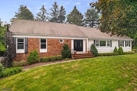 1 Knollwood Trl, Mendham Twp, NJ 07945