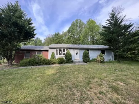59 Port Murray Rd, Mansfield Twp, NJ 07865