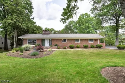 771 W Foothill Rd, Bridgewater, NJ 08807