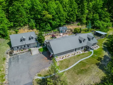 158 Millbrook Rd, Washington, NJ 07882