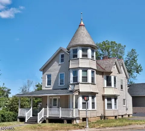 1527 S Main St, Phillipsburg, NJ 08865