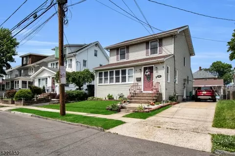 725 Bailey Ave, Elizabeth, NJ 07208