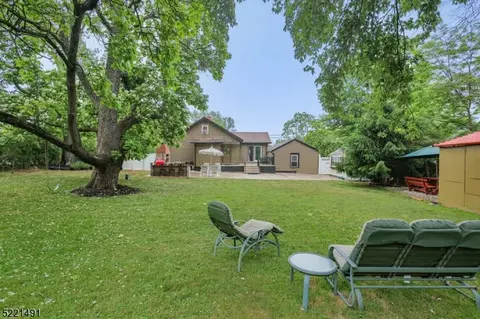 5 Oldwick Rd, Readington Twp, NJ 08889 photo 3