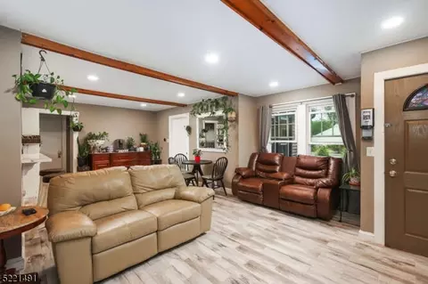 5 Oldwick Rd, Readington Twp, NJ 08889 photo 11