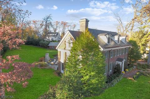 41 Rowan Rd, Summit, NJ 07901