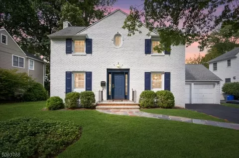 100 Chatham St, Chatham, NJ 07928