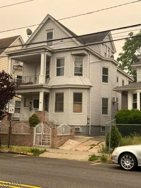 352 20th, Paterson, NJ 07513