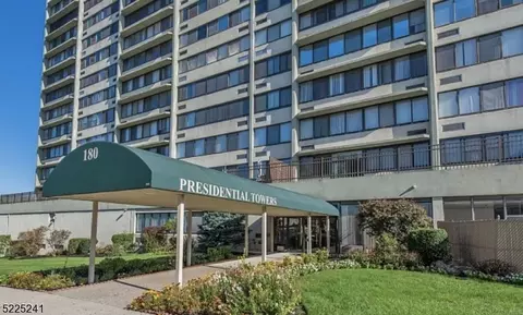 180 Lafayette Ave #2H, Passaic, NJ 07055