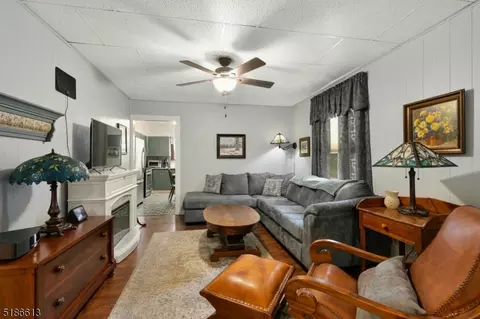 480 Thomas St, Phillipsburg, NJ 08865