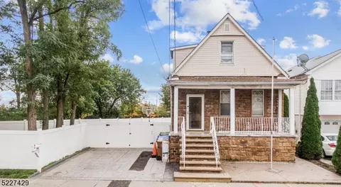 914 Mack Pl, Linden, NJ 07036