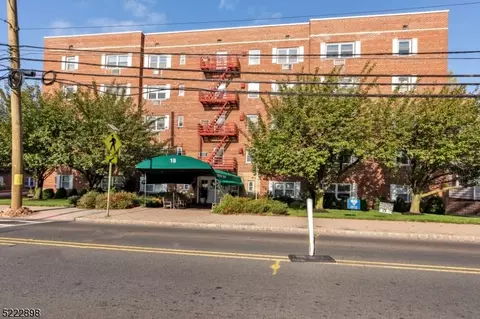 18 Springfield Ave #4G, Cranford, NJ 07016