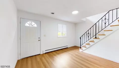 184 Elm Ave, Hackensack, NJ 07601 photo 4