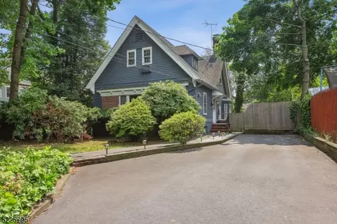 91 Sycamore Ave, North Plainfield, NJ 07060