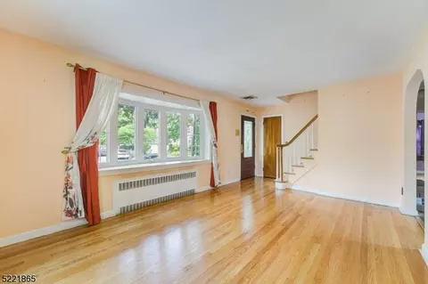 132 Wilson St, Hackensack, NJ 07601 photo 3