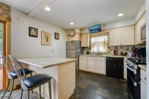 132 Wilson St, Hackensack, NJ 07601 photo 5