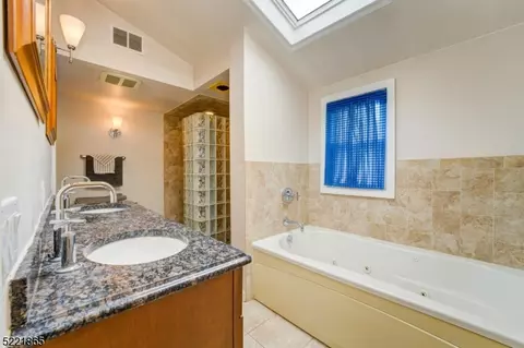 132 Wilson St, Hackensack, NJ 07601 photo 19