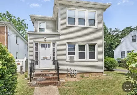 123 Pineview Ter, Plainfield, NJ 07062