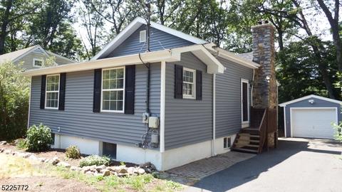 47 Longview Trl, Denville, NJ 07834