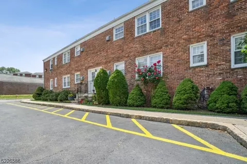 157 Ridge Rd #C, Cedar Grove, NJ 07009
