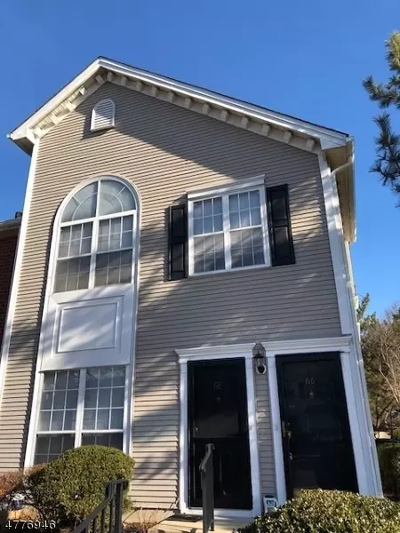 66 Gregory Ln, Franklin Park, NJ 08823