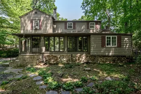 48 Forest Ter, Wayne, NJ 07470