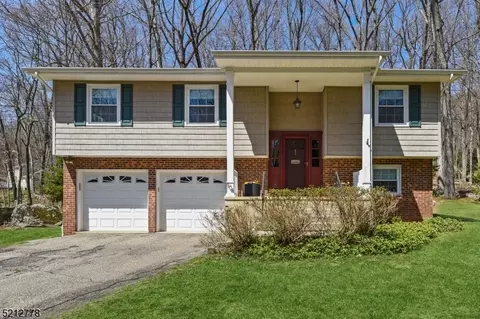 104 Fairview Ave, Washington Twp, NJ 07853