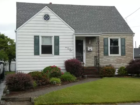 1128 Gress St, Manville, NJ 08835