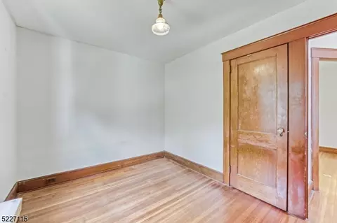 25 John St, Passaic, NJ 07055 photo 18