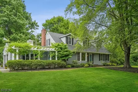 60 Cherry Ln, Bernards, NJ 07920