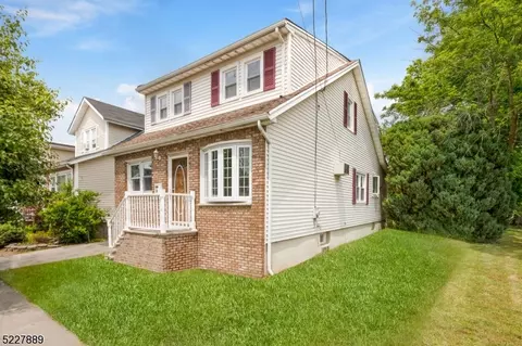 36 Zeliff Ave, Little Falls, NJ 07424
