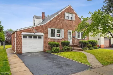 163 Washington Ave, Union, NJ 07083