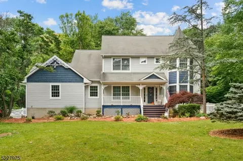 6 Donna Lynn Ter, Sussex, NJ 07461