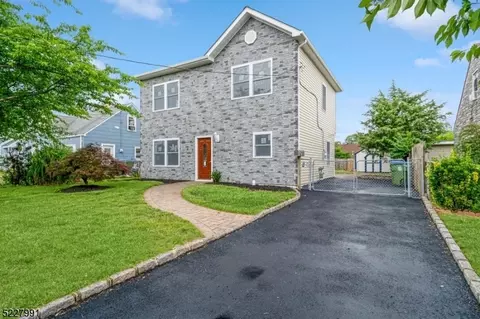 233 Loring Ave, Edison, NJ 08817