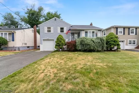 828 Palmer St, Union, NJ 07083