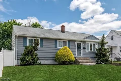110 Gordon Ave, Totowa, NJ 07512