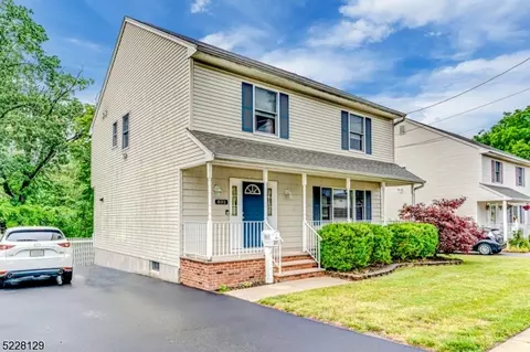 802 Raritan Ave, Manville, NJ 08835
