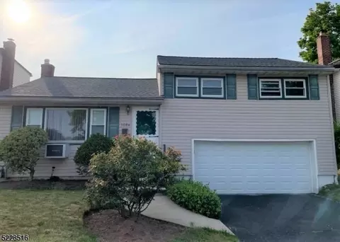 1084 Gruber Ave, Union, NJ 07083