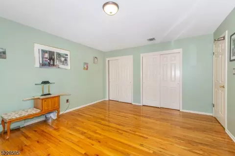197 Webster Dr, Wayne, NJ 07470 photo 13